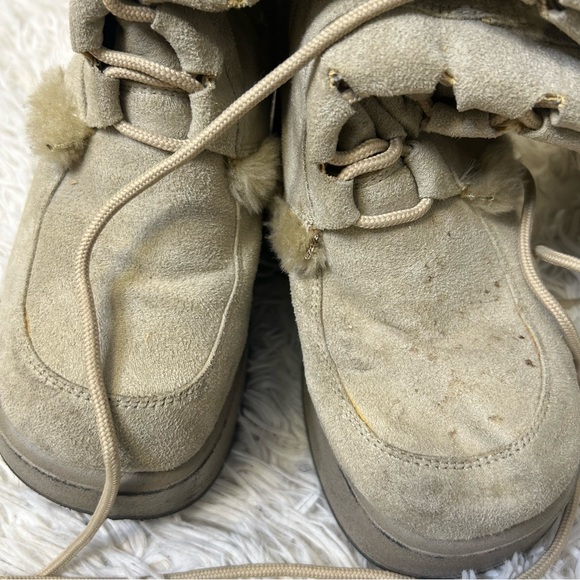 ◾️Y2K Vintage Wanted Pom Pom Ice Lace Up Platform Winter Boots - Picture 3 of 9